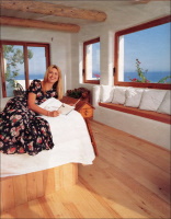Olivia Newton-John article