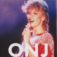 Olivia's Greatest Hits Vol 2 CD Deluxe Edition, booklet