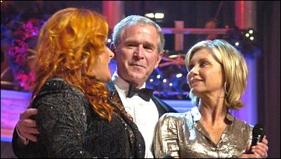 Olivia with President Bush and Wynona Judd 2007 Olivia Newton-John 2007 Washington