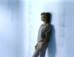 Falling by Olivia Newton-John video