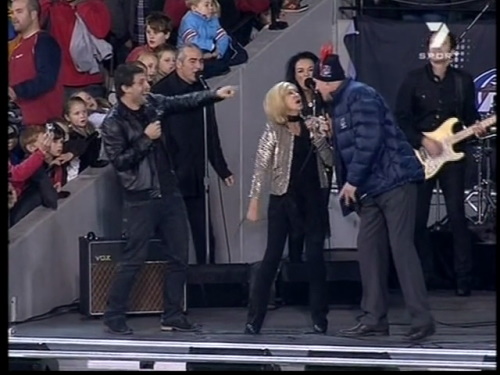 Olivia Newton-John Melbourne Cricket Ground 2011