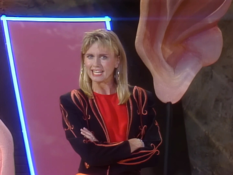 Olivia Newton-John on Wetten Dass performing The Rumour 1988